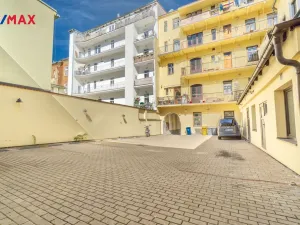 Prodej bytu 1+1, Praha, Vlkova, 34 m2