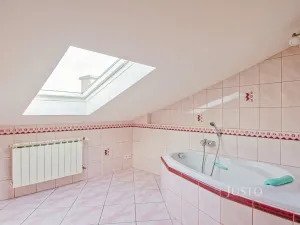 Pronájem bytu 2+kk, Frýdek-Místek, náměstí Svobody, 133 m2