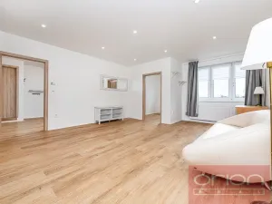 Pronájem bytu 3+1, Praha - Vinohrady, Slavíkova, 82 m2