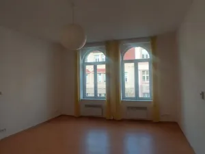 Pronájem bytu 3+1, Tábor, 9. května, 98 m2