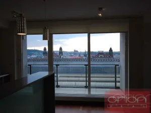 Pronájem bytu 4+kk, Praha - Vinohrady, Italská, 134 m2