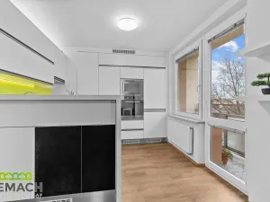 Pronájem bytu 2+kk, Uherské Hradiště, Stará Tenice, 56 m2