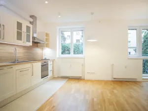 Pronájem bytu 2+kk, Ostrava, Havlíčkovo náměstí, 61 m2