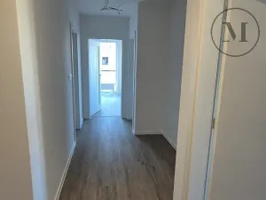 Pronájem bytu 3+kk, České Budějovice, Branišovská, 84 m2