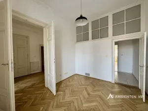 Pronájem kanceláře, Brno, třída Kpt. Jaroše, 316 m2