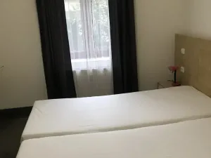 Pronájem bytu 2+kk, Praha, 45 m2