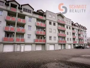 Prodej bytu 3+kk, Hustopeče, U Větrolamu, 76 m2