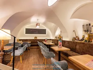 Prodej restaurace, Retz, Znaimerstraße, 200 m2