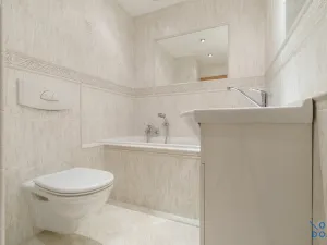 Prodej bytu 3+1, Karlovy Vary, Krušnohorská, 64 m2