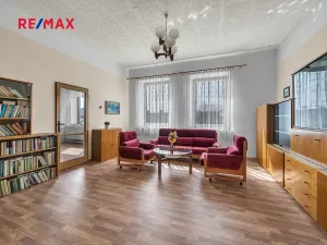 Prodej rodinného domu, Plaňany, Pražská, 152 m2