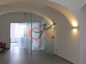 Pronájem kanceláře, Valašské Meziříčí, Náměstí, 16 m2