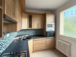 Prodej bytu 2+1, Chomutov, Dřínovská, 62 m2