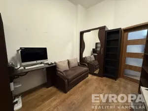 Prodej bytu 4+kk, Praha - Radotín, Na Krupičárně, 96 m2