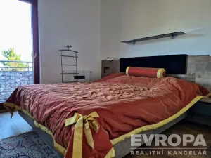 Prodej bytu 4+kk, Praha - Radotín, Na Krupičárně, 96 m2