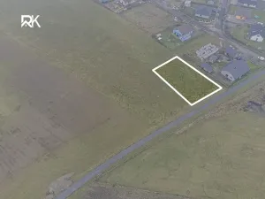 Prodej pozemku pro bydlení, Uhersko, 1000 m2