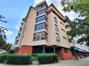 Pronájem bytu 2+kk, Praha - Břevnov, Patočkova, 80 m2