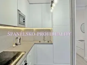 Prodej bytu 3+kk, Torrevieja, Španělsko, 75 m2