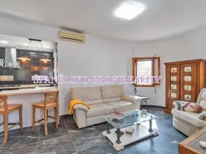 Prodej vily, Orihuela, Španělsko, 67 m2