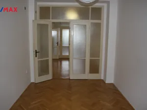 Pronájem bytu 3+1, Praha - Břevnov, Bělohorská, 72 m2