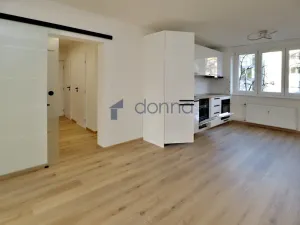 Pronájem bytu 3+kk, Praha, Brunclíkova, 54 m2