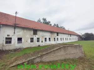 Prodej zemědělského objektu, Dolní Chvatliny, 1691 m2