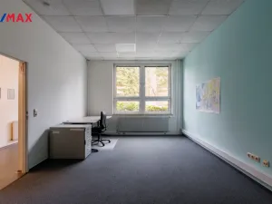 Pronájem výrobních prostor, Chodová Planá, Kyjovská, 1300 m2