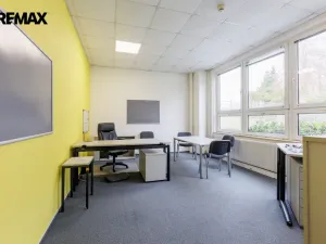 Pronájem výrobních prostor, Chodová Planá, Kyjovská, 1300 m2