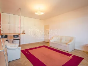 Pronájem bytu 3+1, Praha, 76 m2