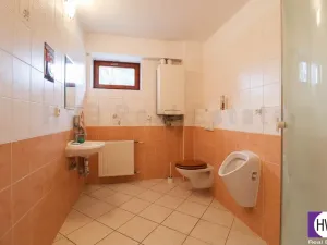 Pronájem kanceláře, Ostrava, U Dvoru, 188 m2