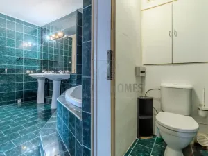 Prodej bytu 3+1, Praha - Prosek, Lovosická, 67 m2