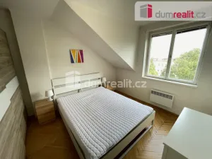 Pronájem bytu 2+kk, Praha - Smíchov, Na Skalce, 43 m2