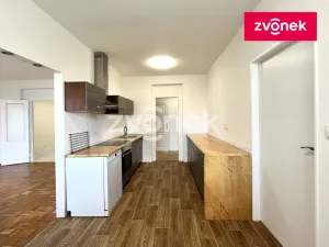 Pronájem bytu 4+1, Zlín, Okružní, 80 m2