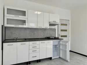 Pronájem bytu 1+kk, Příbram, Ve Dvoře, 24 m2