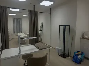 Pronájem komerční nemovitosti, Praha - Vokovice, K Červenému vrchu, 47 m2