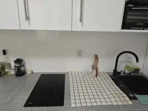 Pronájem bytu 1+kk, Praha - Jinonice, Peroutkova, 16 m2