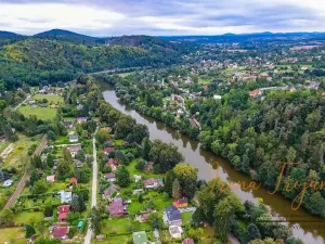 Prodej komerční nemovitosti, Lštění, Míru, 1933 m2