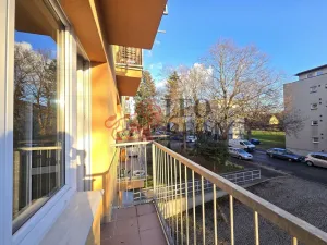 Pronájem bytu 2+1, Praha - Záběhlice, Púchovská, 52 m2