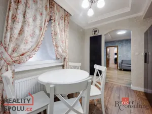 Prodej bytu 4+1, Nupaky, U Valu, 83 m2