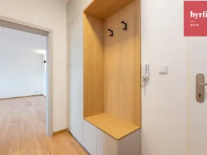 Pronájem bytu 2+kk, Opava, Nákladní, 52 m2