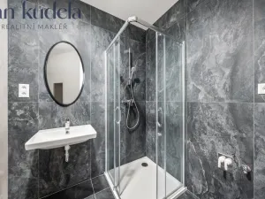 Pronájem bytu 2+kk, Brno, Komárovská, 54 m2