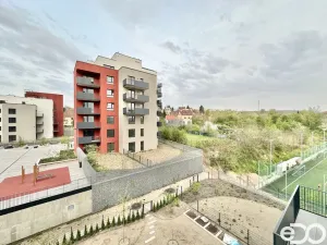 Pronájem bytu 2+kk, Praha, Zlochova, 51 m2