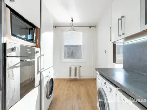 Pronájem bytu 4+1, Praha - Hostivař, Tesaříkova, 79 m2