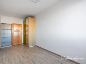 Pronájem bytu 4+1, Praha - Hostivař, Tesaříkova, 79 m2