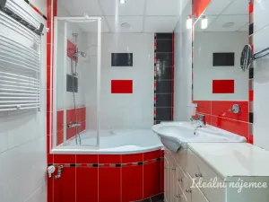 Pronájem bytu 4+1, Praha - Hostivař, Tesaříkova, 79 m2