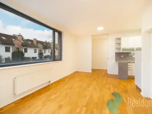 Prodej bytu 3+kk, Praha, Pod průsekem, 65 m2