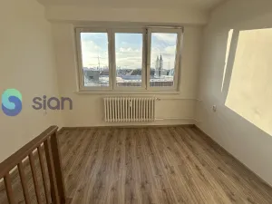 Pronájem bytu 3+1, Ostrava, Sokolská třída, 60 m2