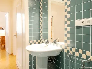 Pronájem bytu 3+kk, Praha - Nové Město, Odborů, 104 m2