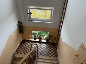 Prodej bytu 3+1, Žatec, Hájkova, 61 m2