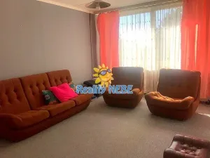 Pronájem bytu 3+1, Praha - Kamýk, Machuldova, 68 m2