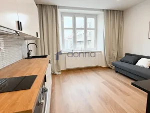 Pronájem bytu 2+kk, Praha, Komunardů, 38 m2